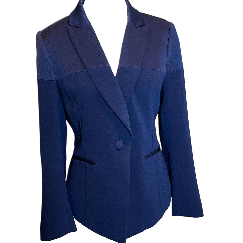 WHITE HOUSE BLACK MARKET Blue Mixed Media Blazer Sz 4P Pristine Luxe Minimalism